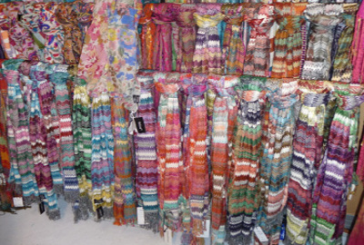 Scarves3/Flickr.com