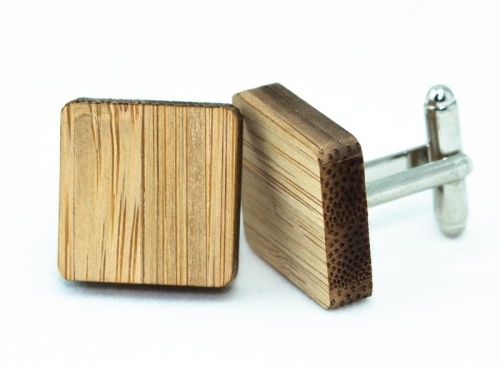 dřevěné manžetové knoflíčky